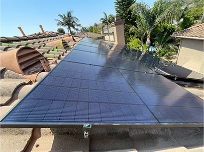 Solar-Panel-Cleaning