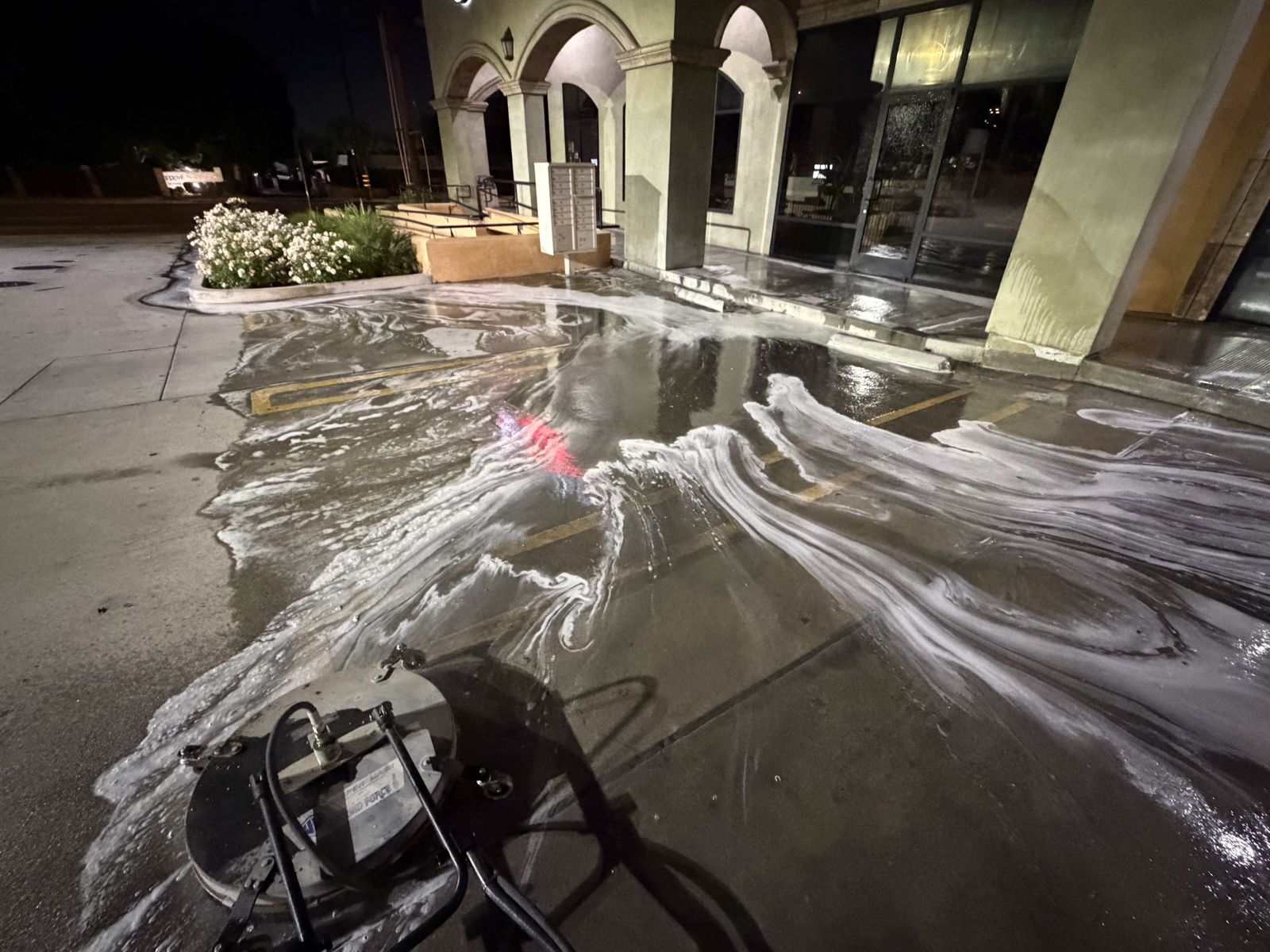 Shopping center walkway commercial pressure washing with a surface cleaner